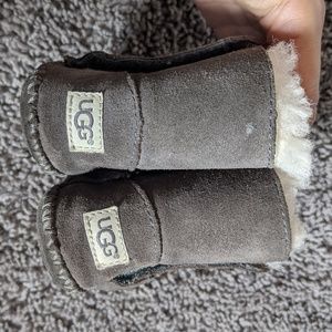 UGGs Gray sherpa baby boots with Velcro closure size 2/3